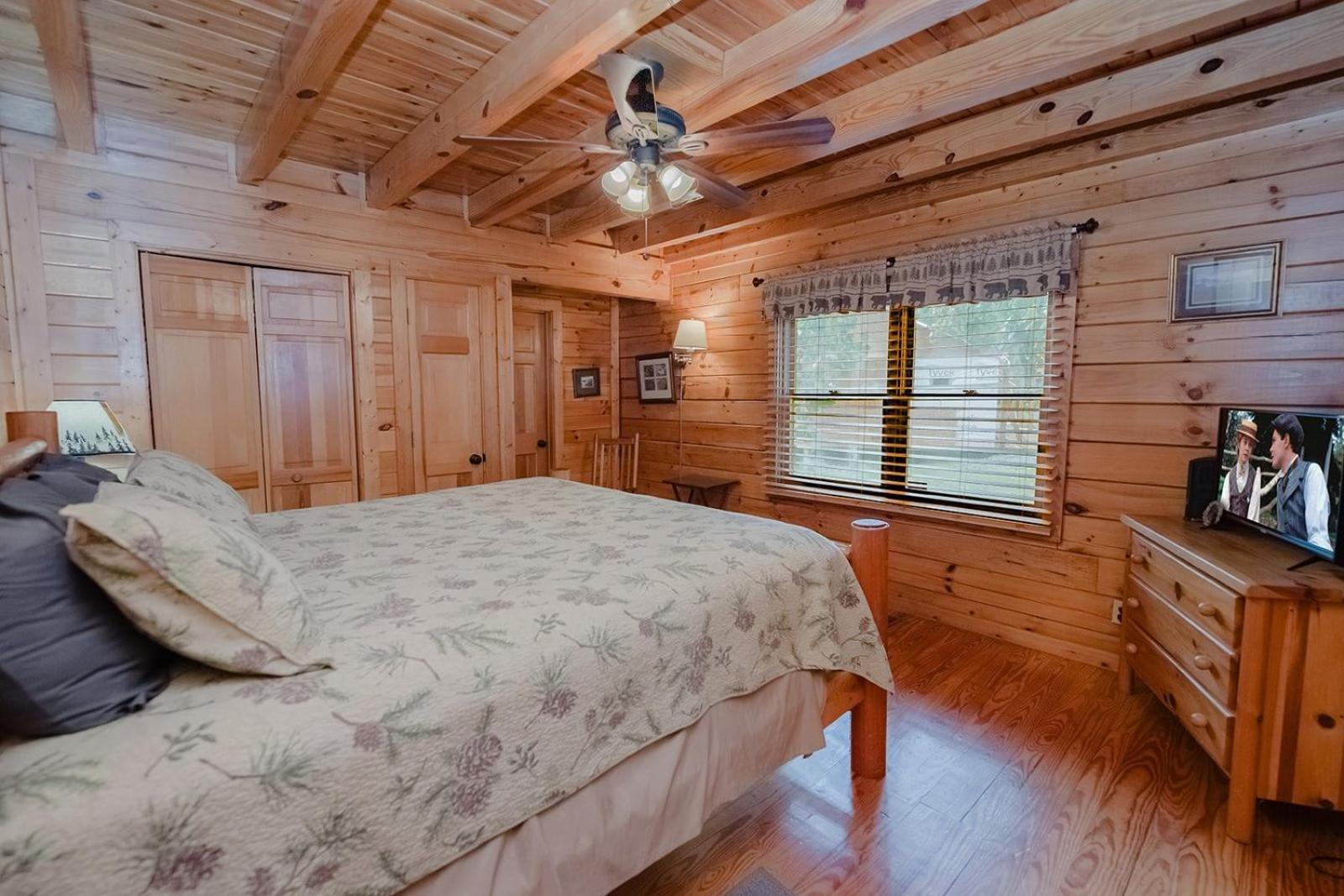 A Dream Come True Cabin เซอเวียร์วีล ภายนอก รูปภาพ